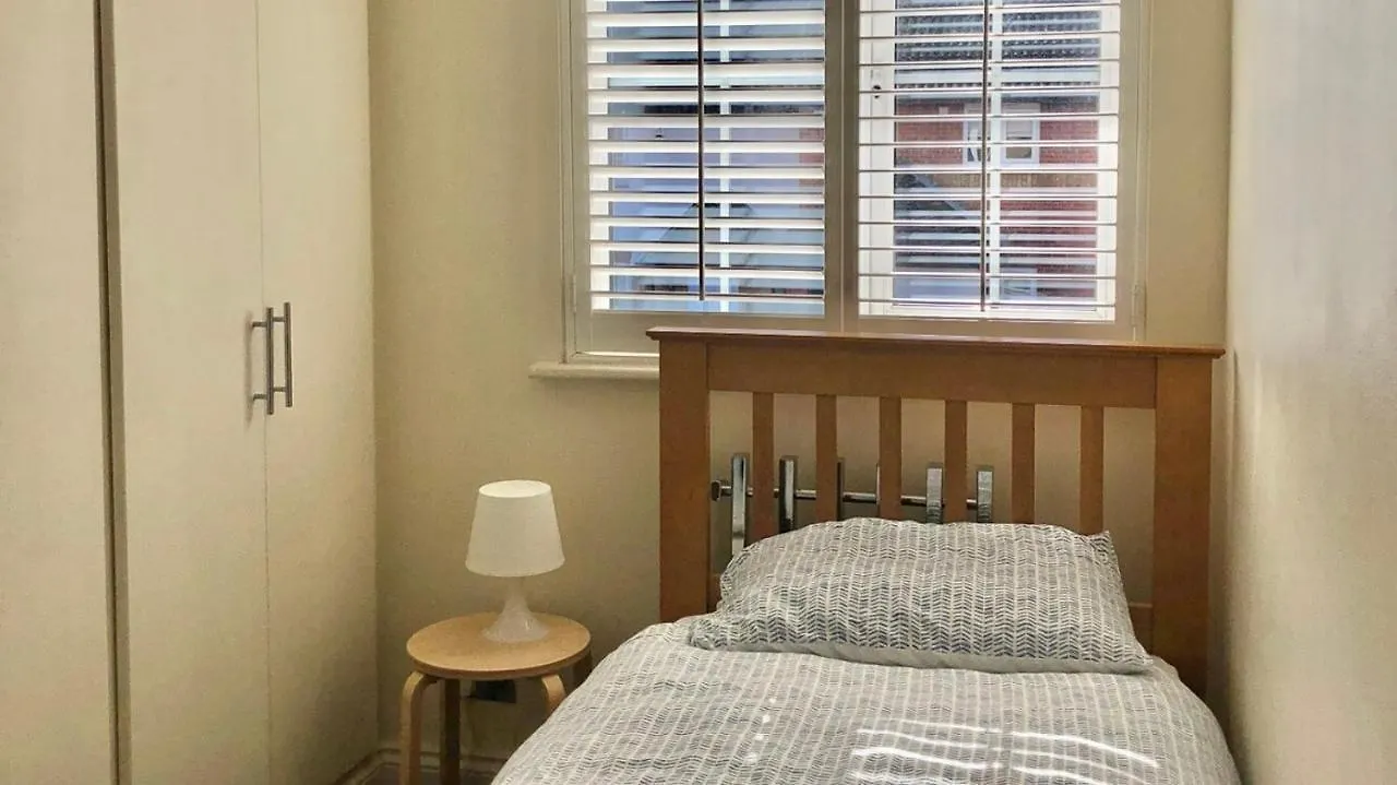 The Hollies Haven & Free Parking - Perfect London Long Stay Sidcup